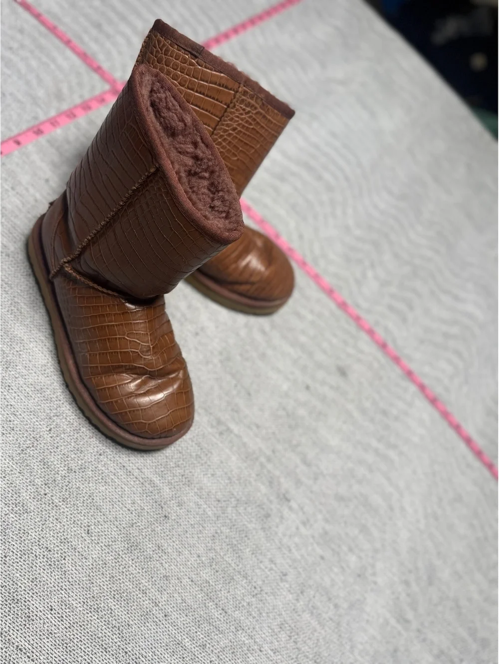 UGG Classic Brown Croc-Embossed Shearling Lined Boots US 5